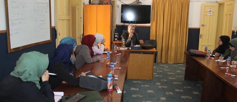  Professional Training Supervisor, Jamil At-Tahrawi, Visited  Psychological Students of IUG
