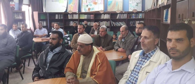 أول لقاء لأولياء أمور طلاب الصف العاشر